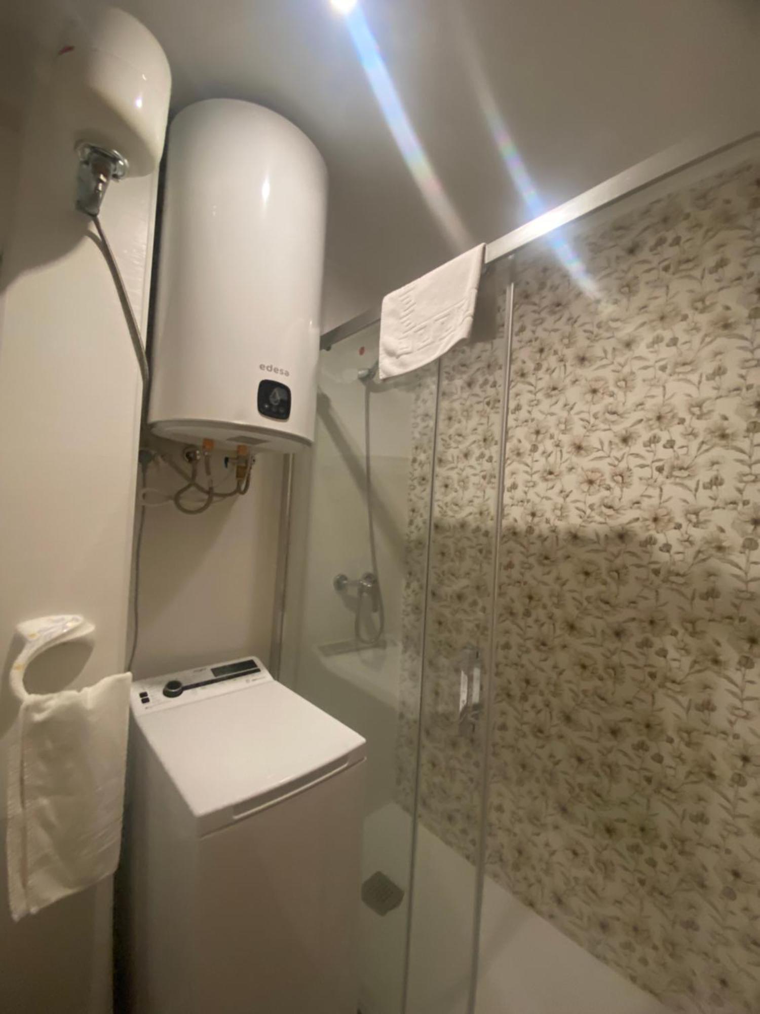 Apartamento El Jardin Del Angel Ferrocarril Madrid Exterior foto